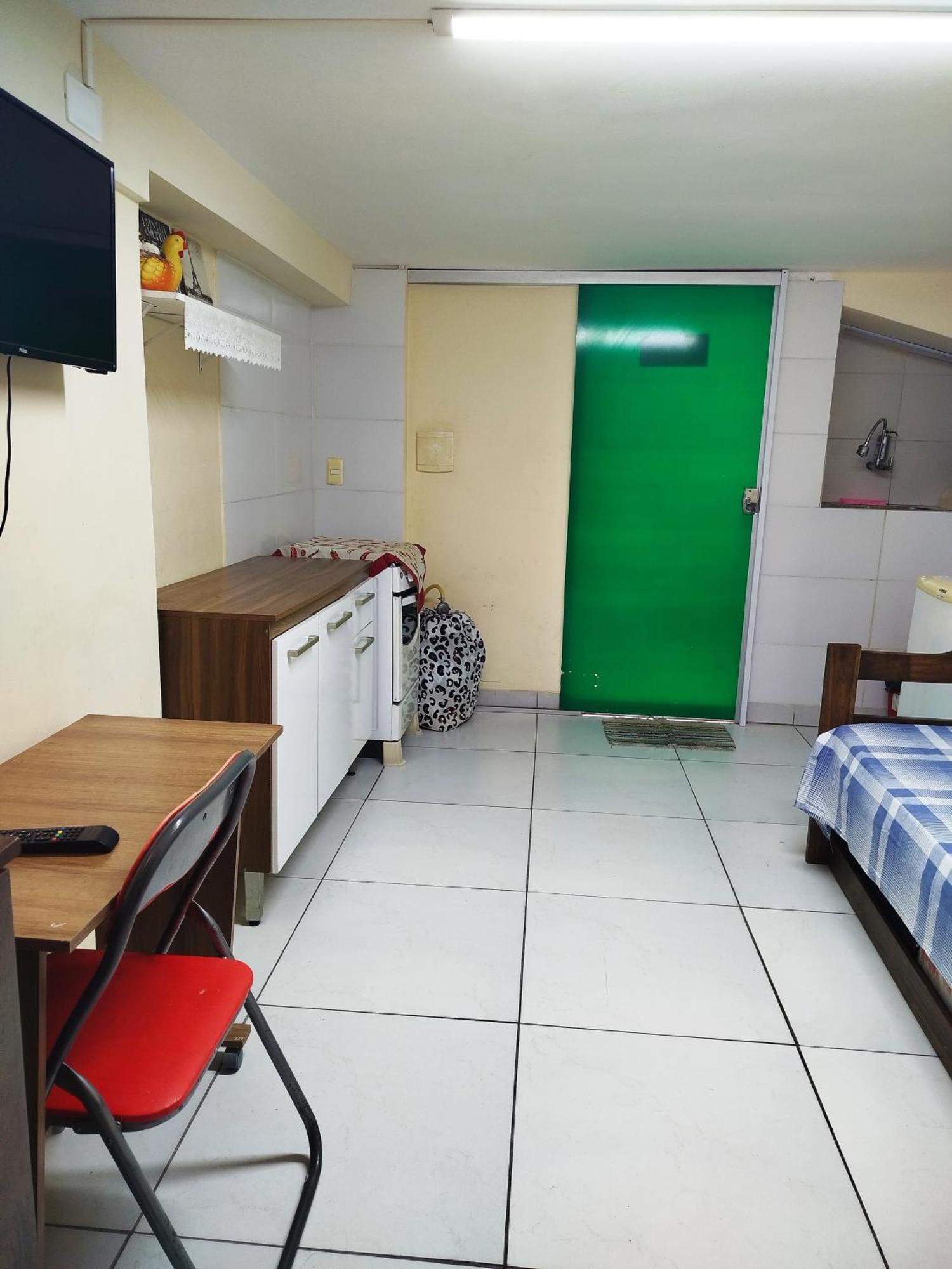 Kitinet Apartment